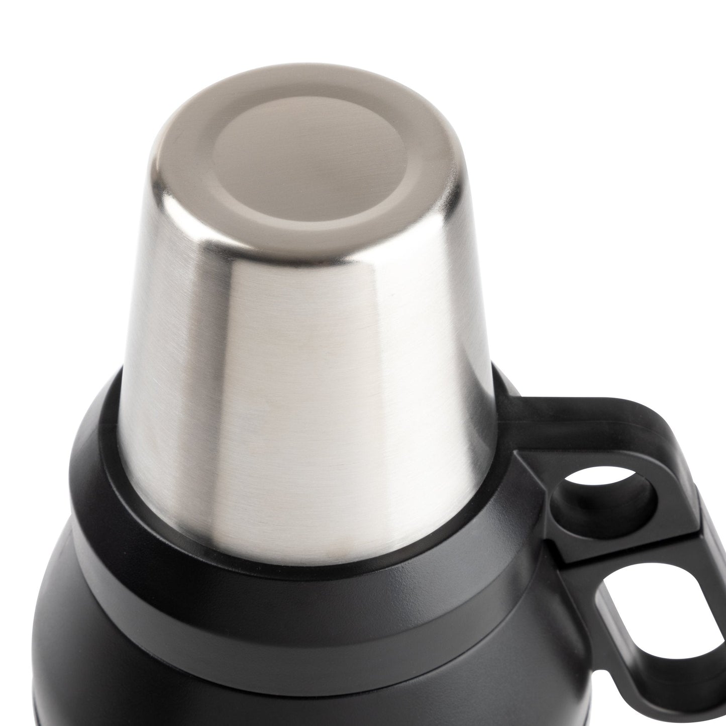 64-oz-stack-growler-r2 32701-WEB_04_0076d48d-5559-4d08-910c-361263018e65.jpg