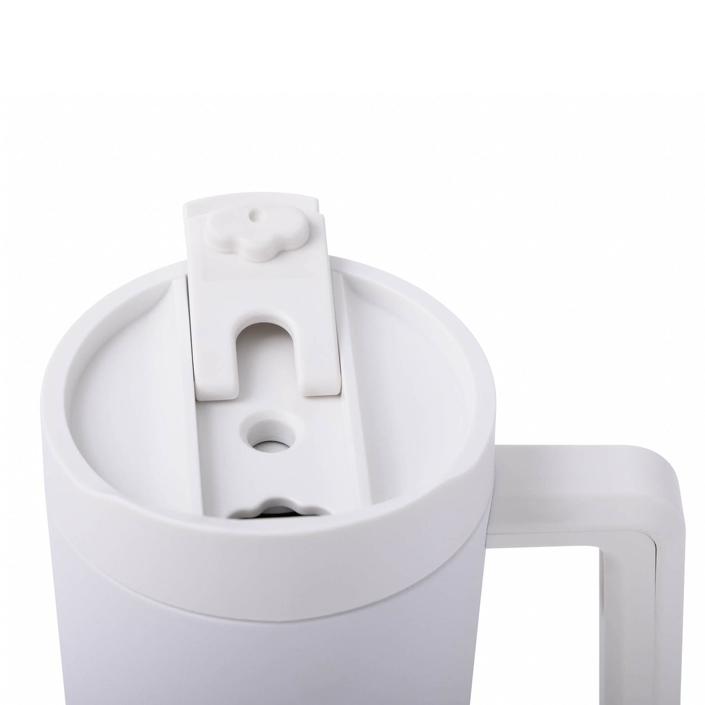 40-oz-top-tumbler-a9 CoreHome_MannaHydration_Whites_Raw-51.jpg