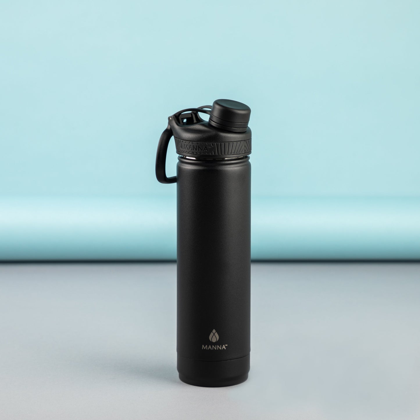26-oz-saratoga-bottle-s6 MAN_Website_Saratoga_05.jpg